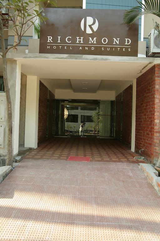 Richmond Hotel & Suites Dhaka Zewnętrze zdjęcie
