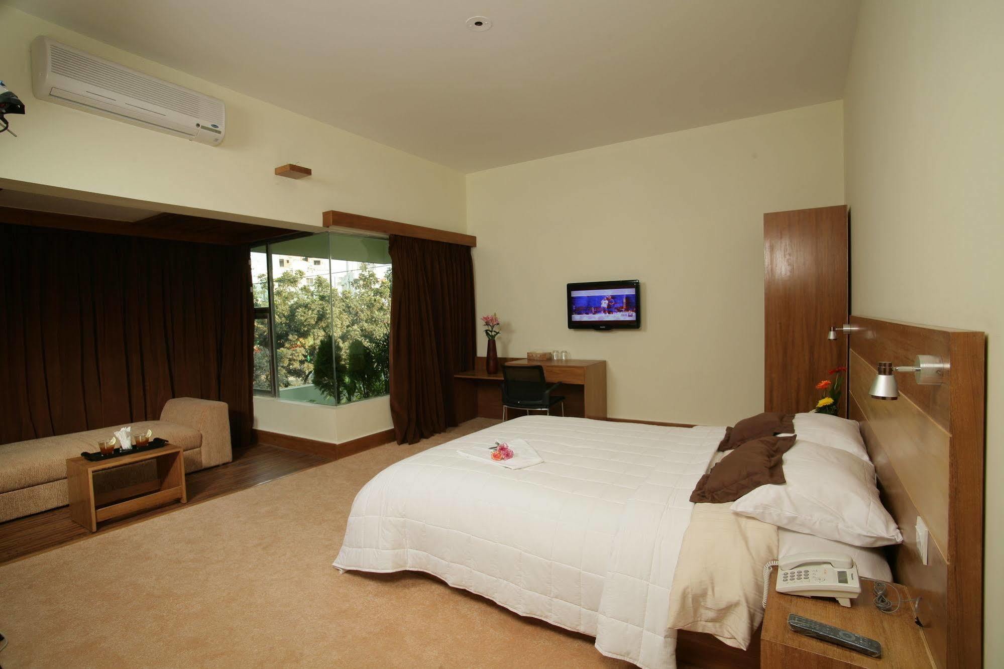 Richmond Hotel & Suites Dhaka Zewnętrze zdjęcie